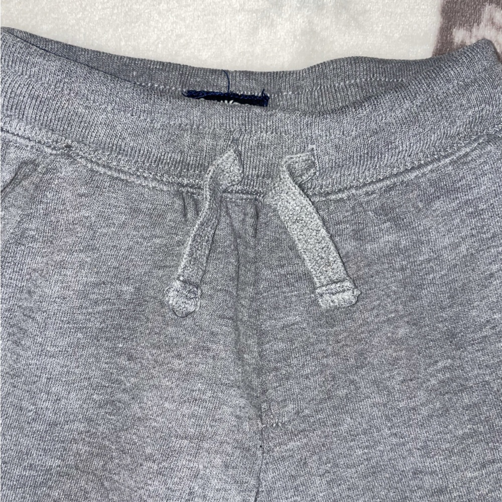 ❄️4T Sweatpants❄️ - Picture 7 of 10